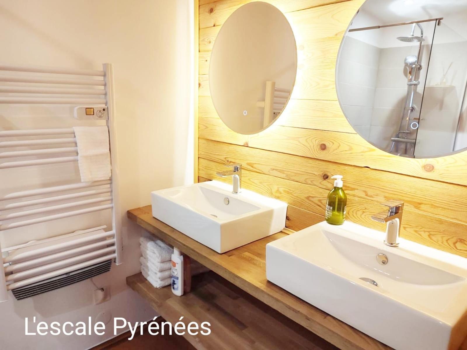 Le Chalet Jacuzzi Et Detente 4 Etoiles Bagnères-de-Bigorre Kültér fotó